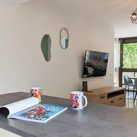 Olas 0ld Town Apartment *
